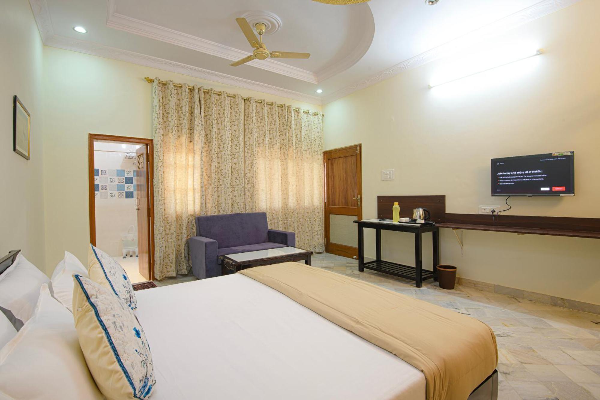 Homestay Sudarshan *